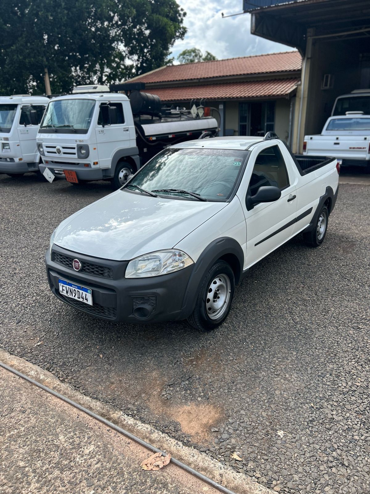 Fiat Strada 1.4 Hard Working Flex 2 Portas (1)