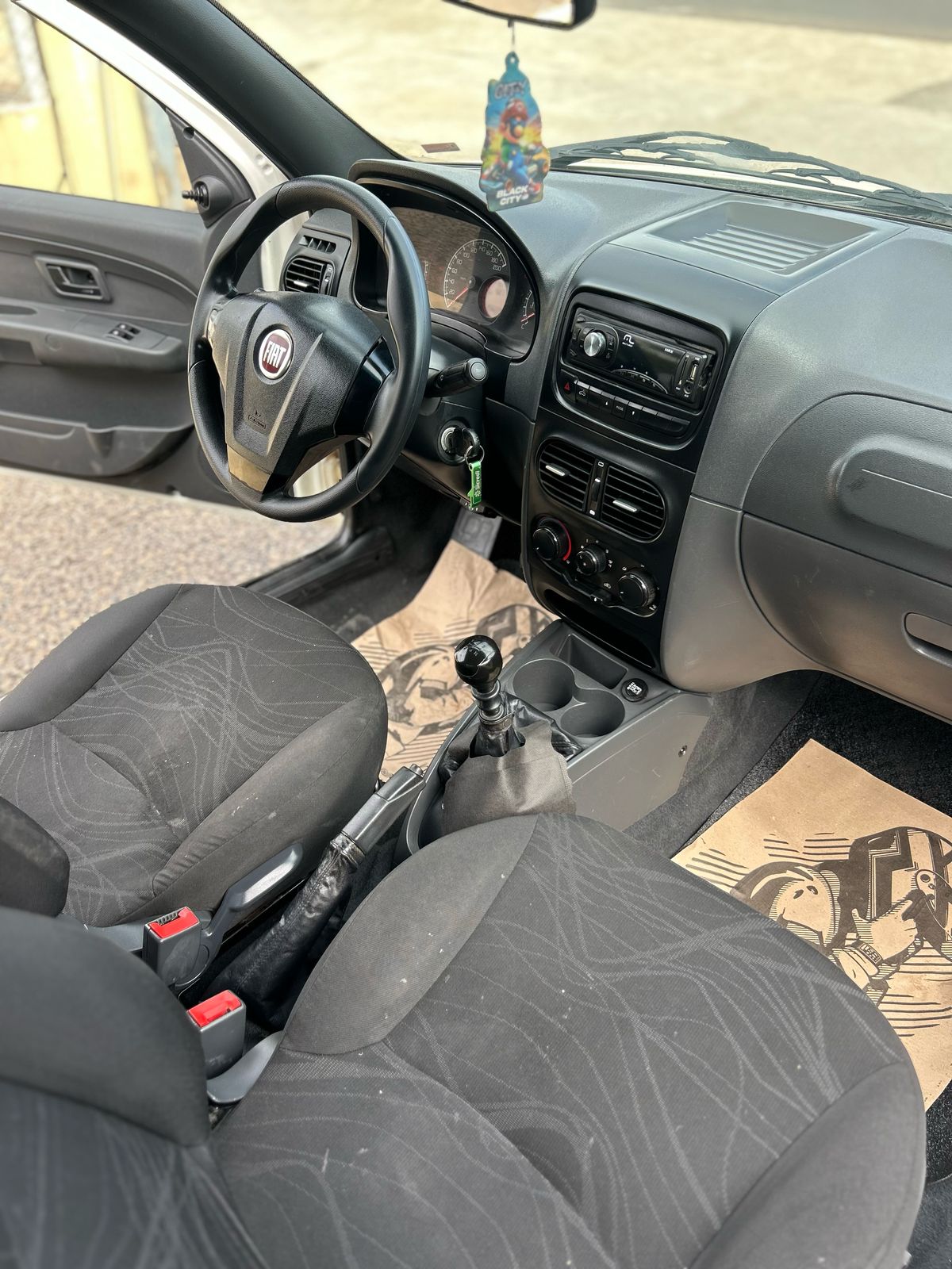 Fiat Strada 1.4 Hard Working Flex 2 Portas (15)