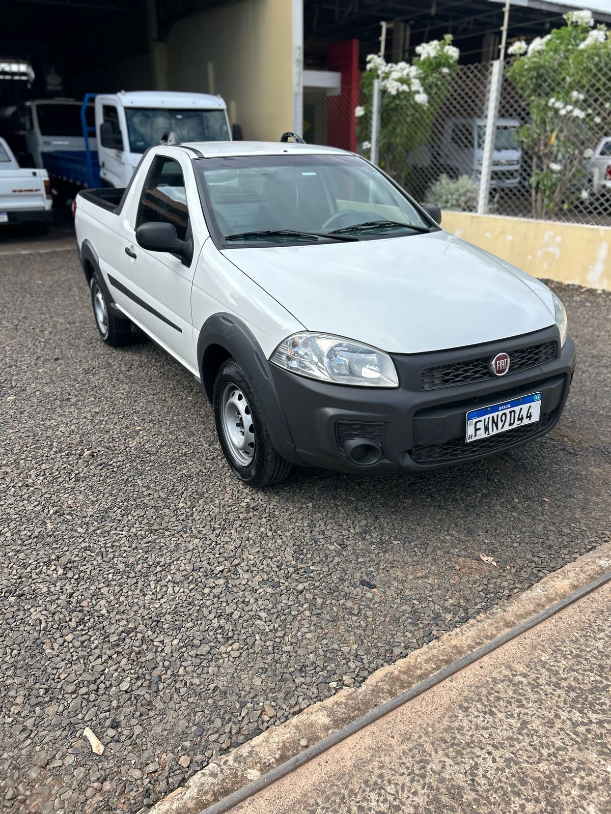 Fiat Strada 1.4 Hard Working Flex 2 Portas (3)