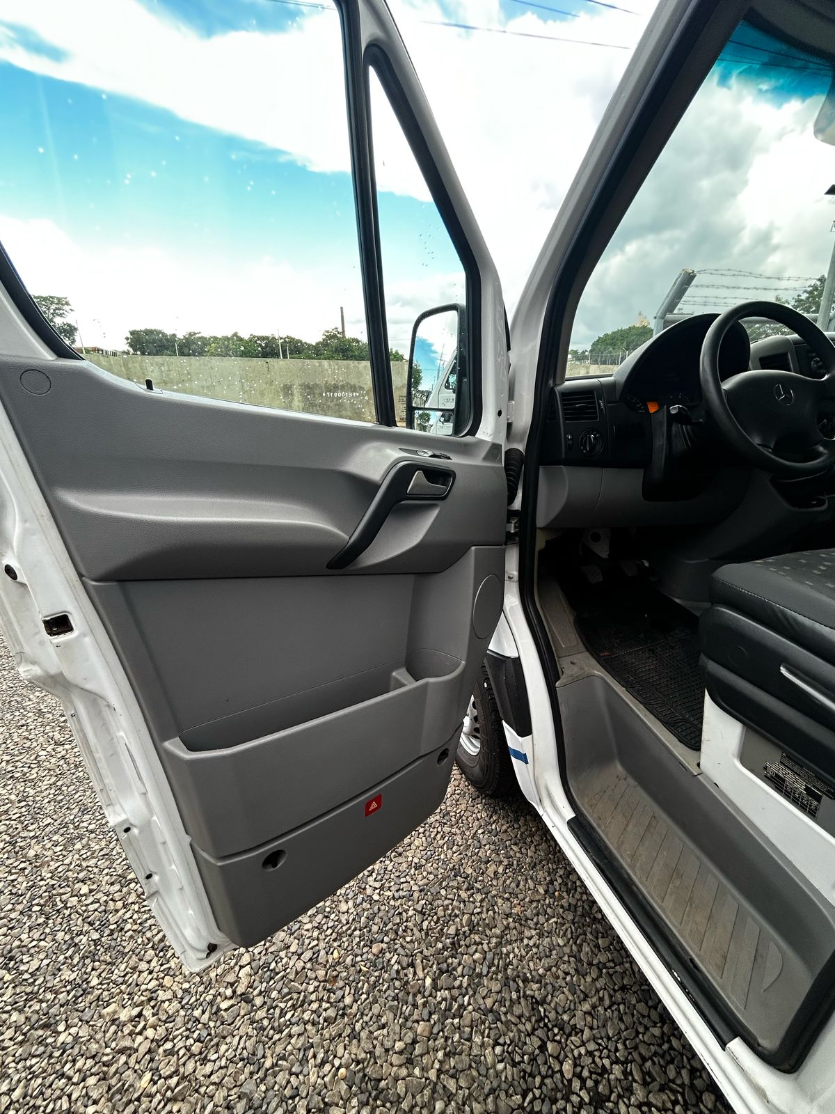 Mercedes-Benz Sprinter 311 CDI Street Diesel (1)