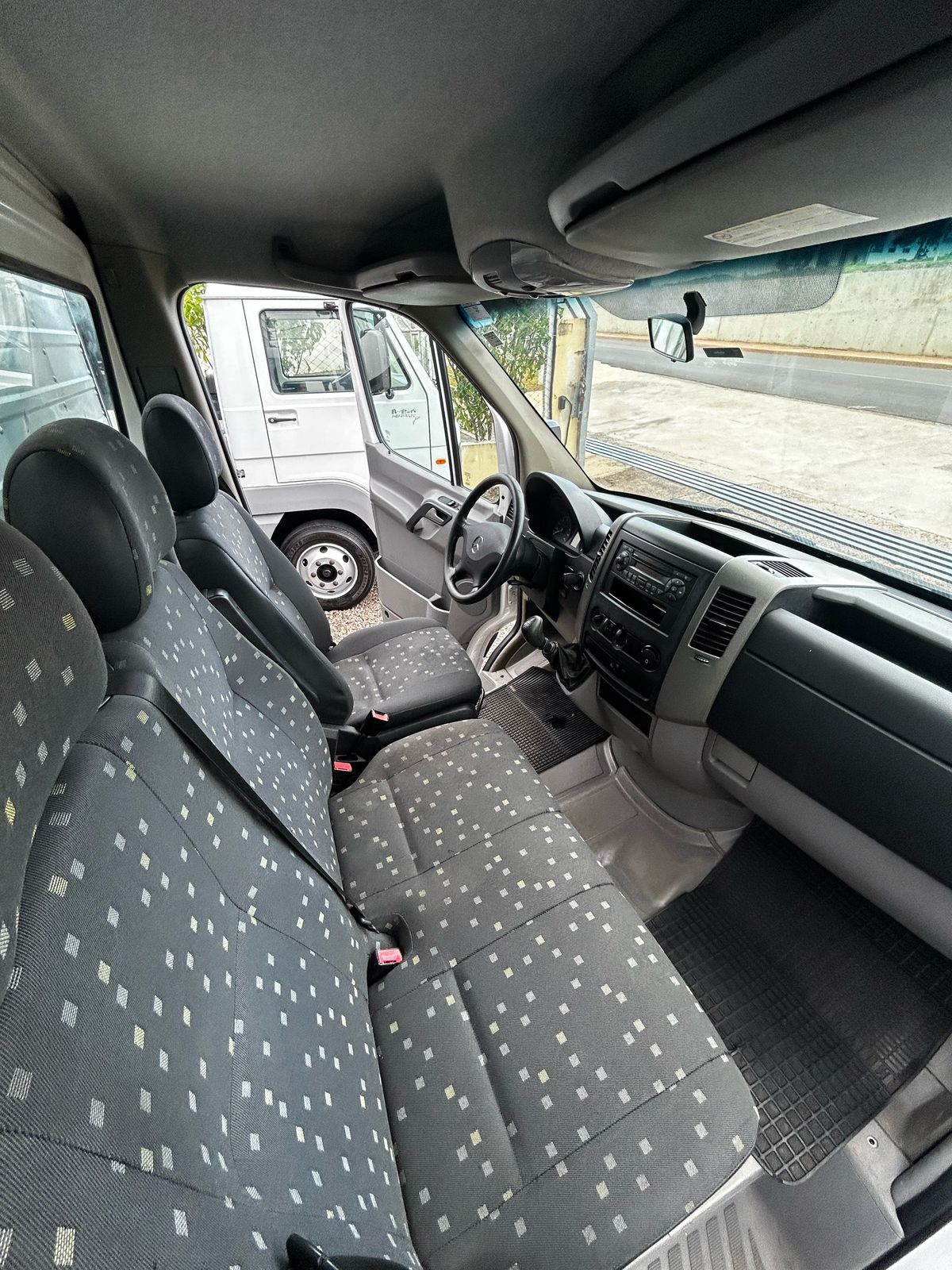Mercedes-Benz Sprinter 311 CDI Street Diesel (2)